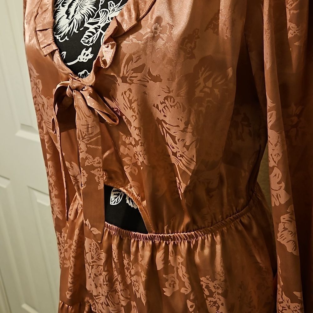 Speechless Pink Floral Jacquard Print Long Sleeve Dress - Picture 2 of 7
